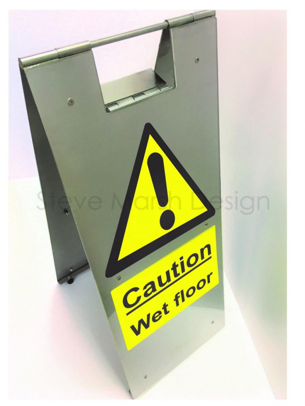 Elite stand-Caution wet floor