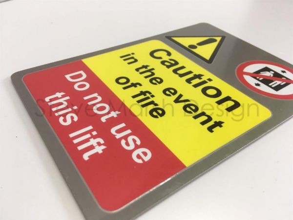 Chic Stainless Steel Do Not Use the Lift signs