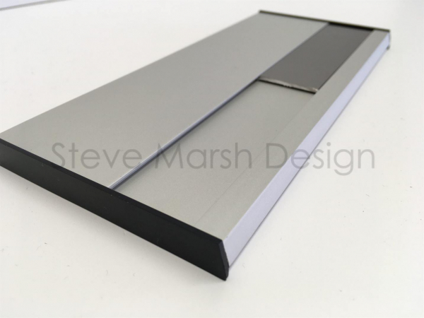 Silver anodised door signs (4)