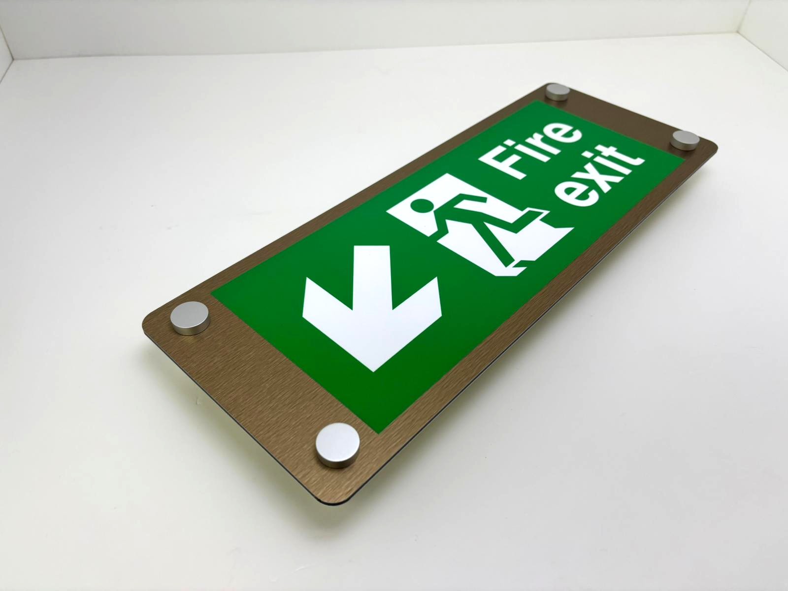 WhatsApp Image 2025-12-03 at 13.18.45 (5)